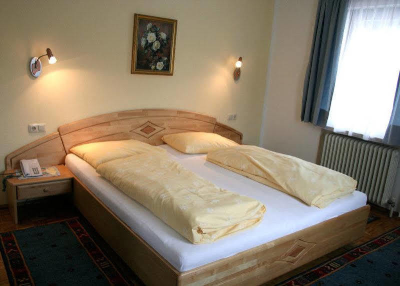 Hotel-Restaurant Stefanihof Fuschl am See Eksteriør bilde
